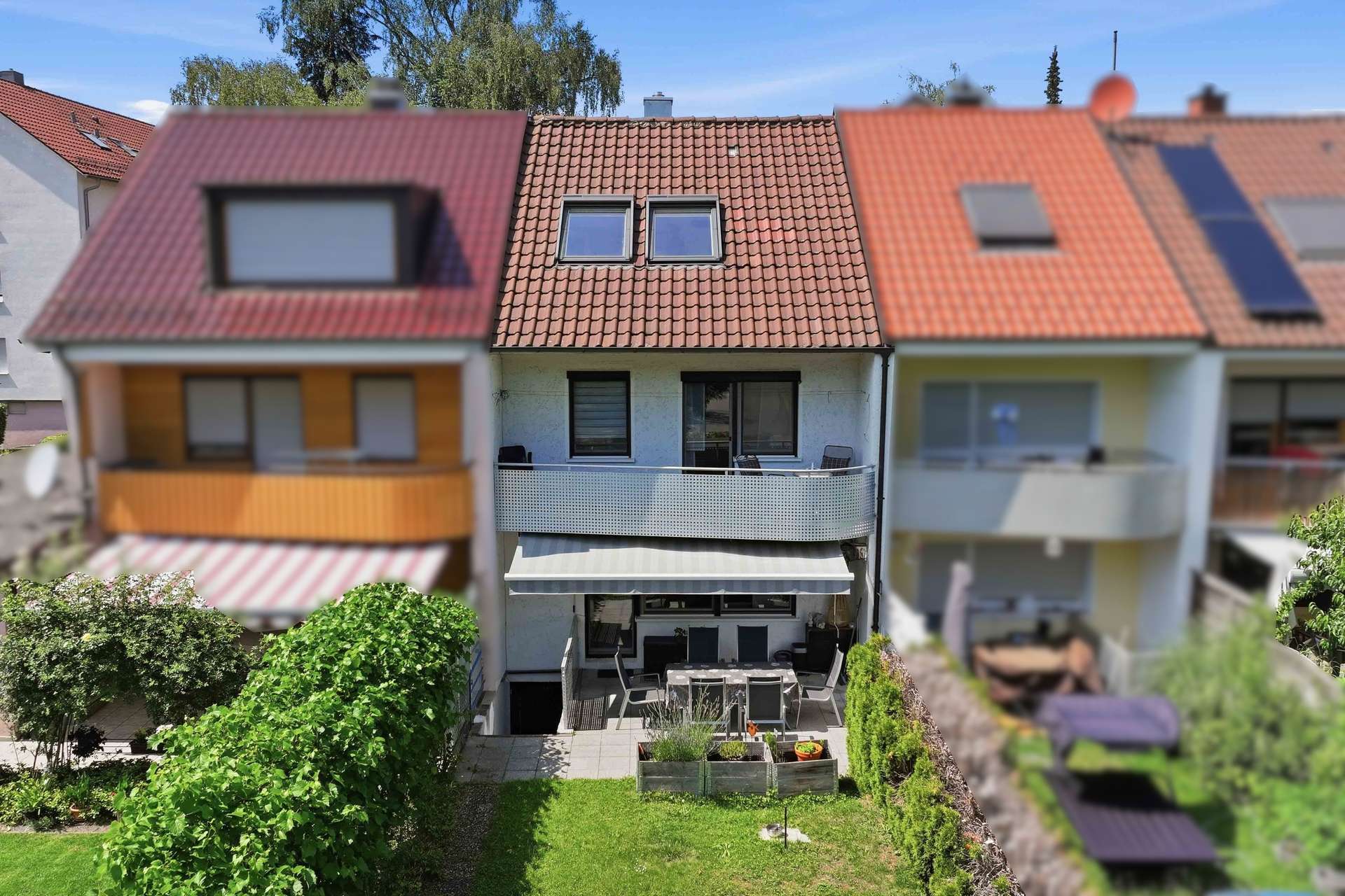 Sonnenverwöhnt! Gepflegtes Reihenmittelhaus mit schönem Garten in beliebter Wohnlage